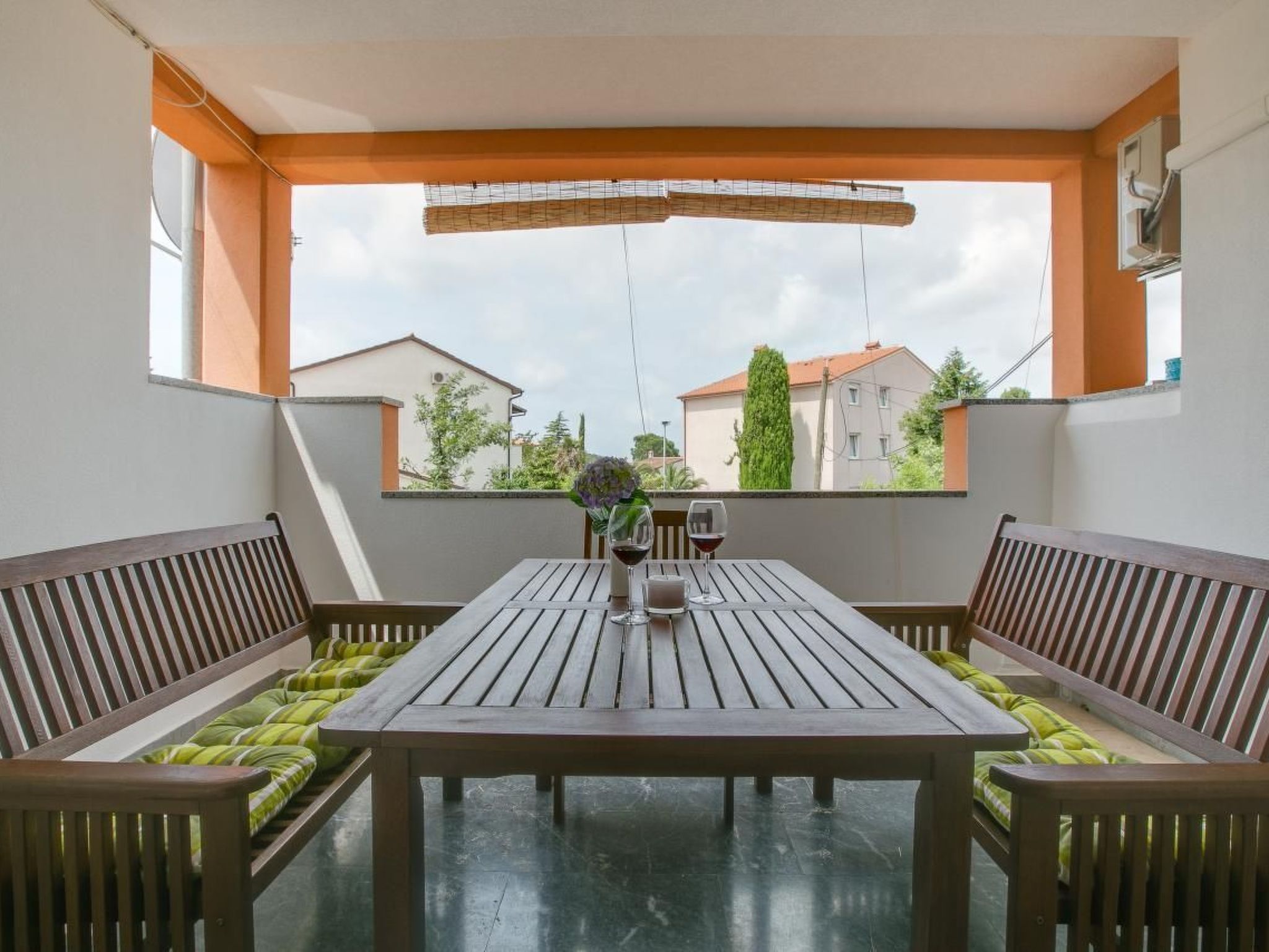 Photo of Appartement in Pula mit Terrasse, Garten und Grill