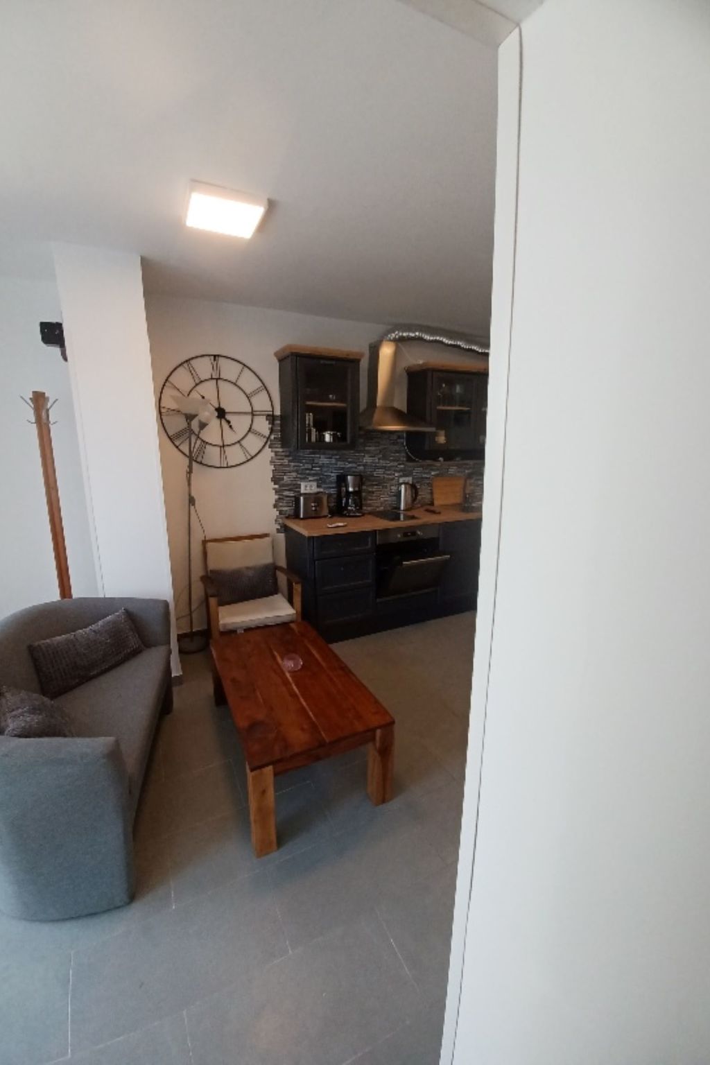 Höhlenmensch 2-Inside