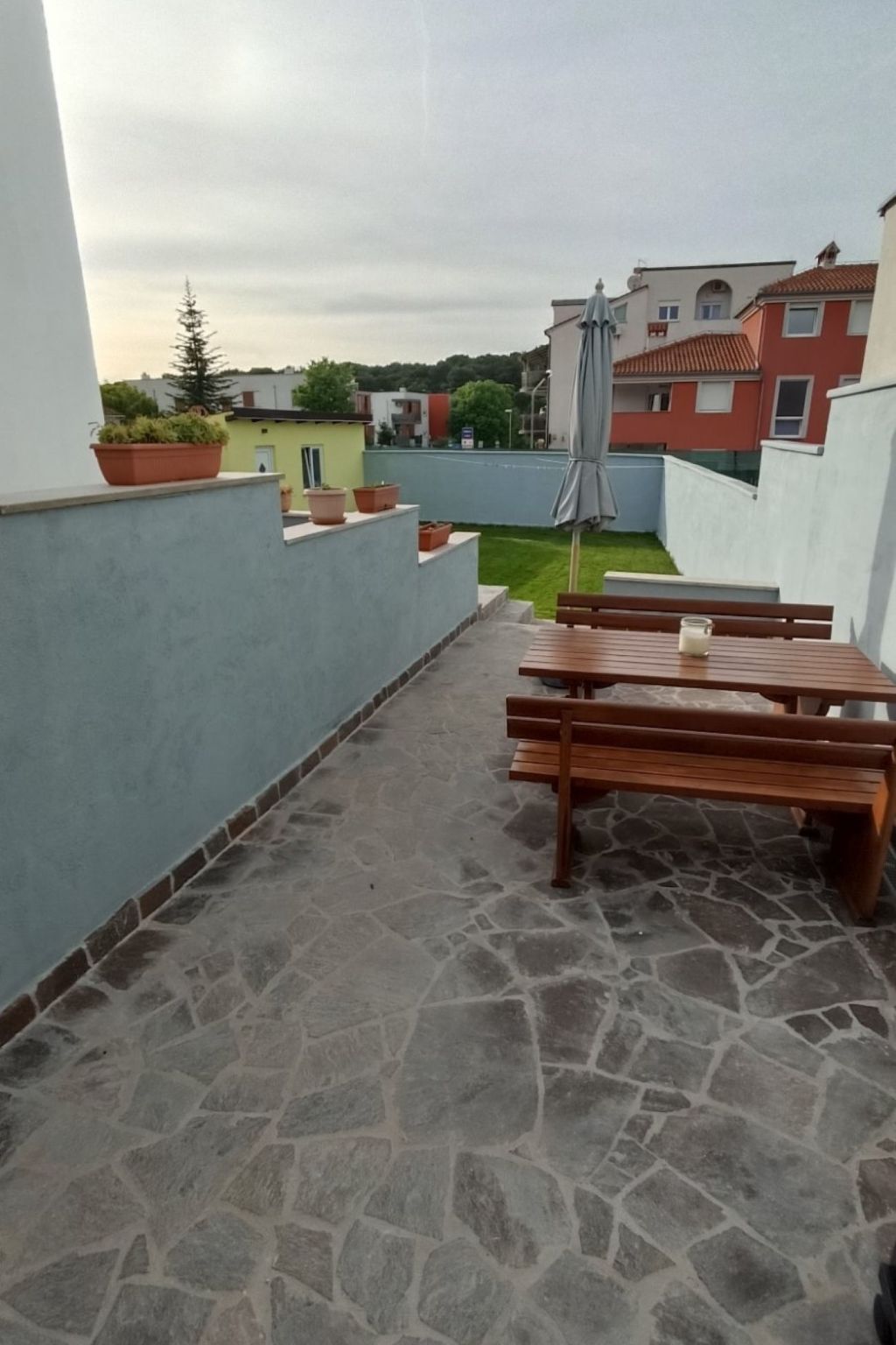 Höhlenmensch 2-Inside