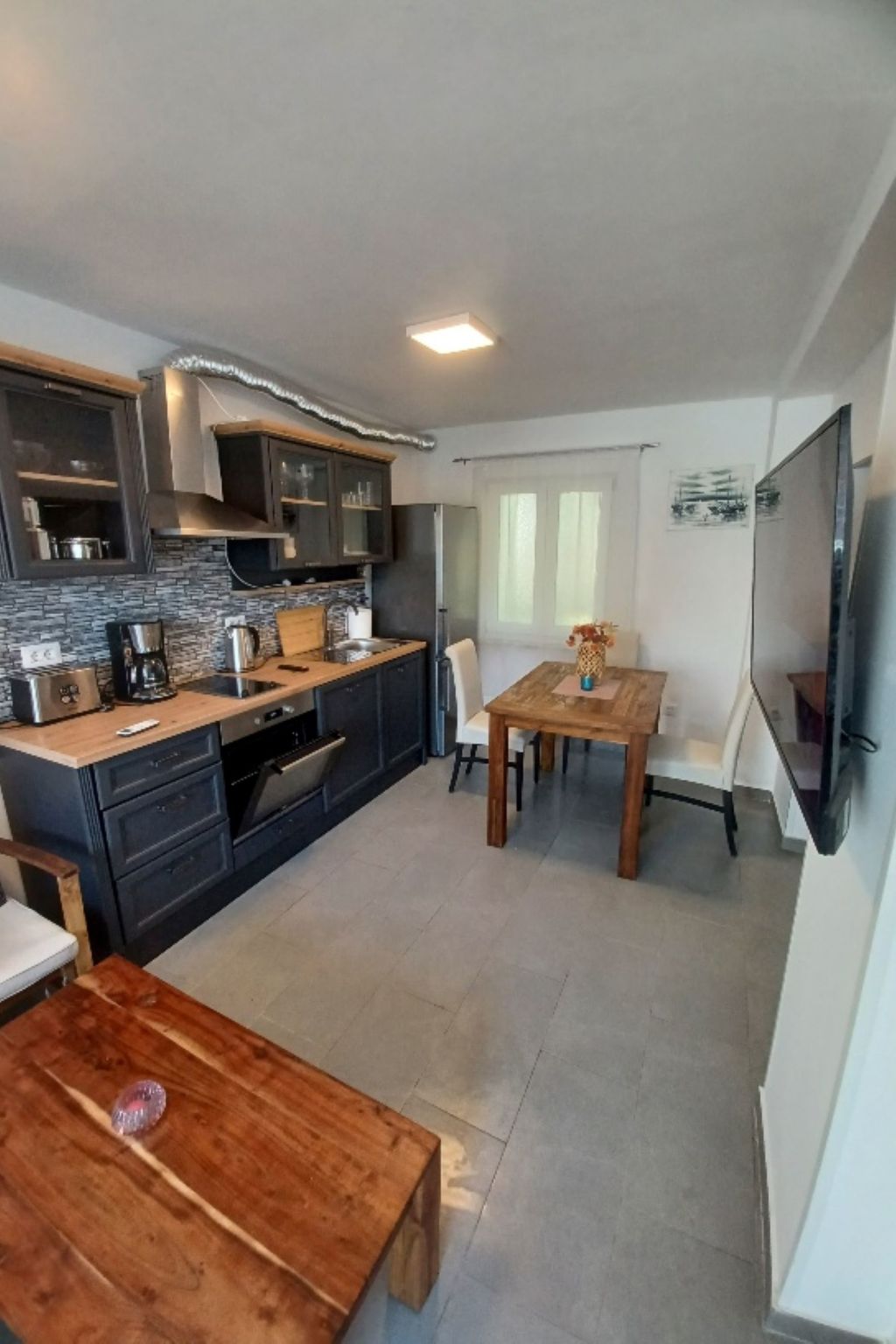 Höhlenmensch 2-Inside