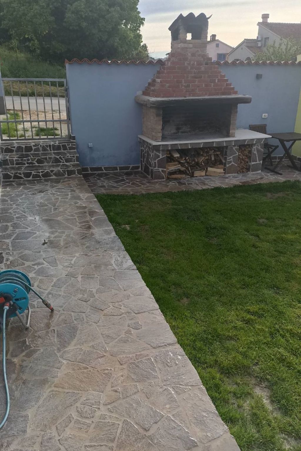 Photo of für 4 Personen  + 1 Kind ca. 95 m&sup2; in Pula, Istrien (Pula und Umgebung)