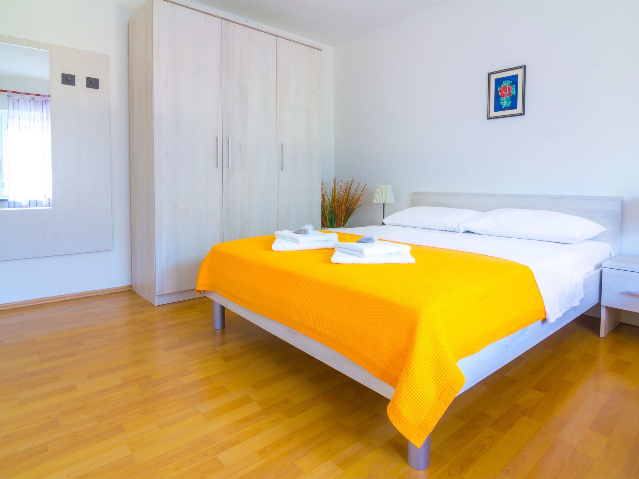 Gemütliche Wohnung mit Gartenblick-Binnen