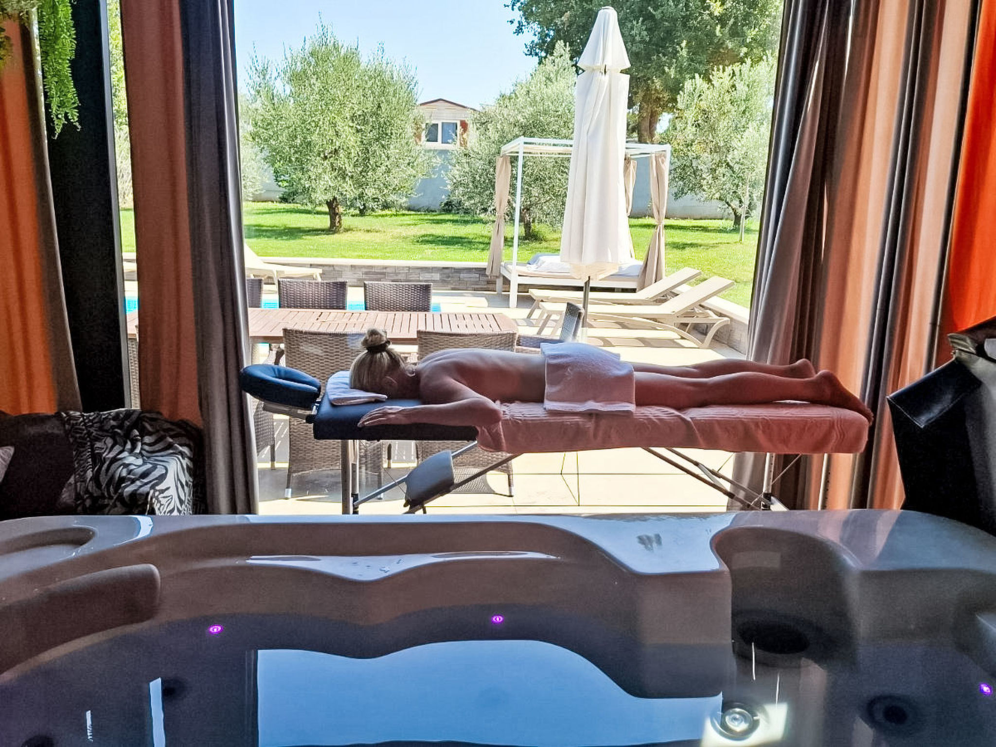 Hacienda Matea: Romantische oase met whirlpool vlakbij zee in Pula - foto 2