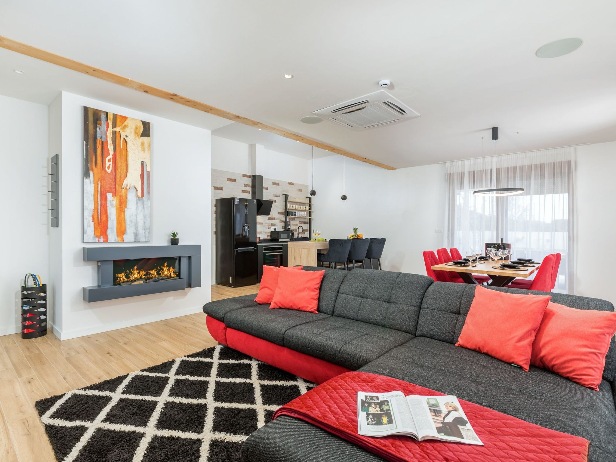 Villa Grofica, beheizter Pool, Taverne, Strandnähe-Inside