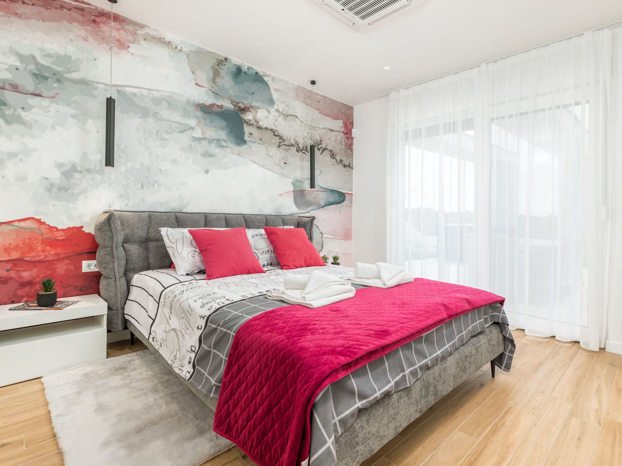 Villa Grofica, beheizter Pool, Taverne, Strandnähe-Inside