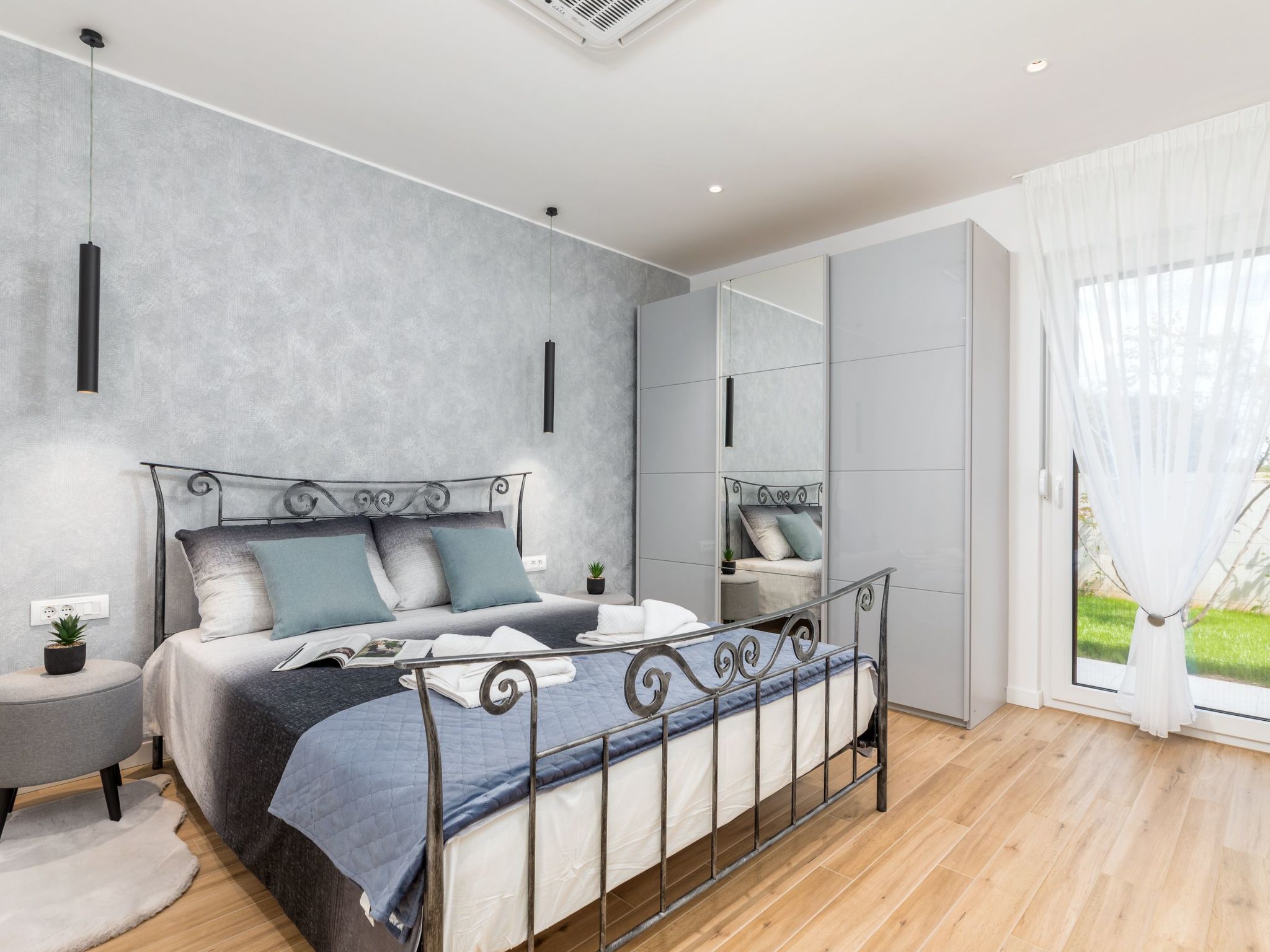 Villa Grofica, beheizter Pool, Taverne, Strandnähe-Inside