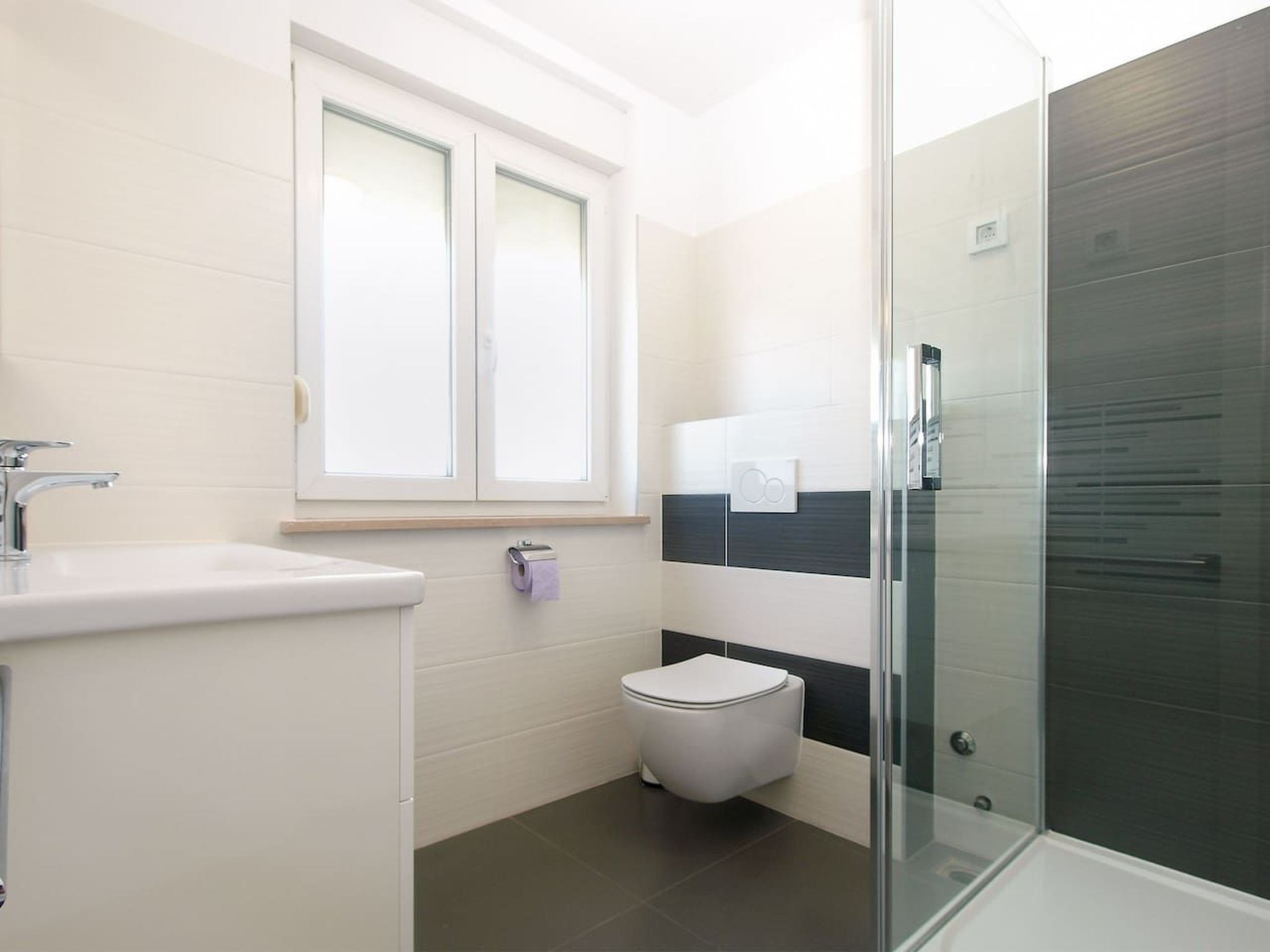 Ferienvilla mit privatem Pool-Binnen