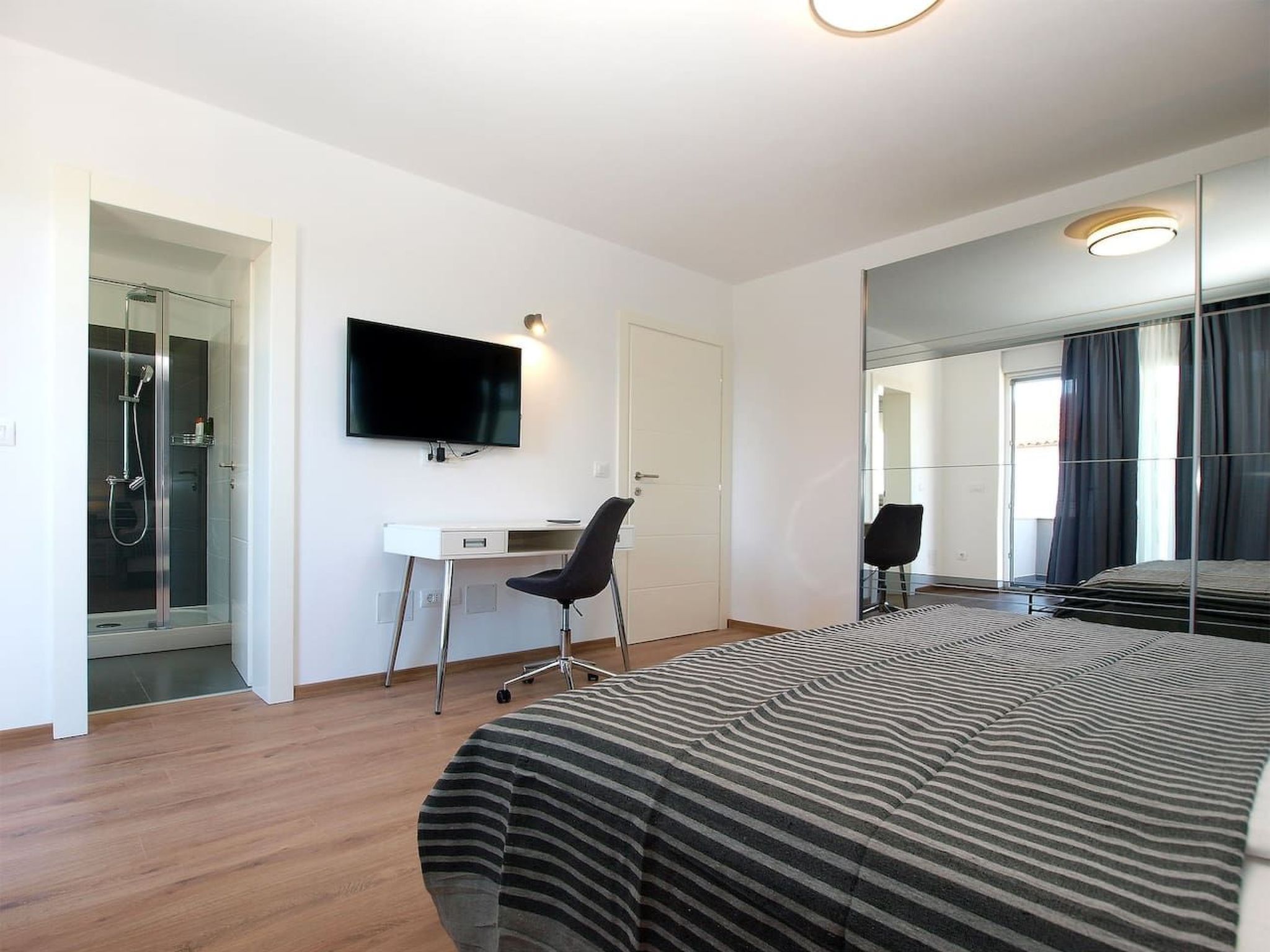 Photo of Ferienvilla mit privatem Pool