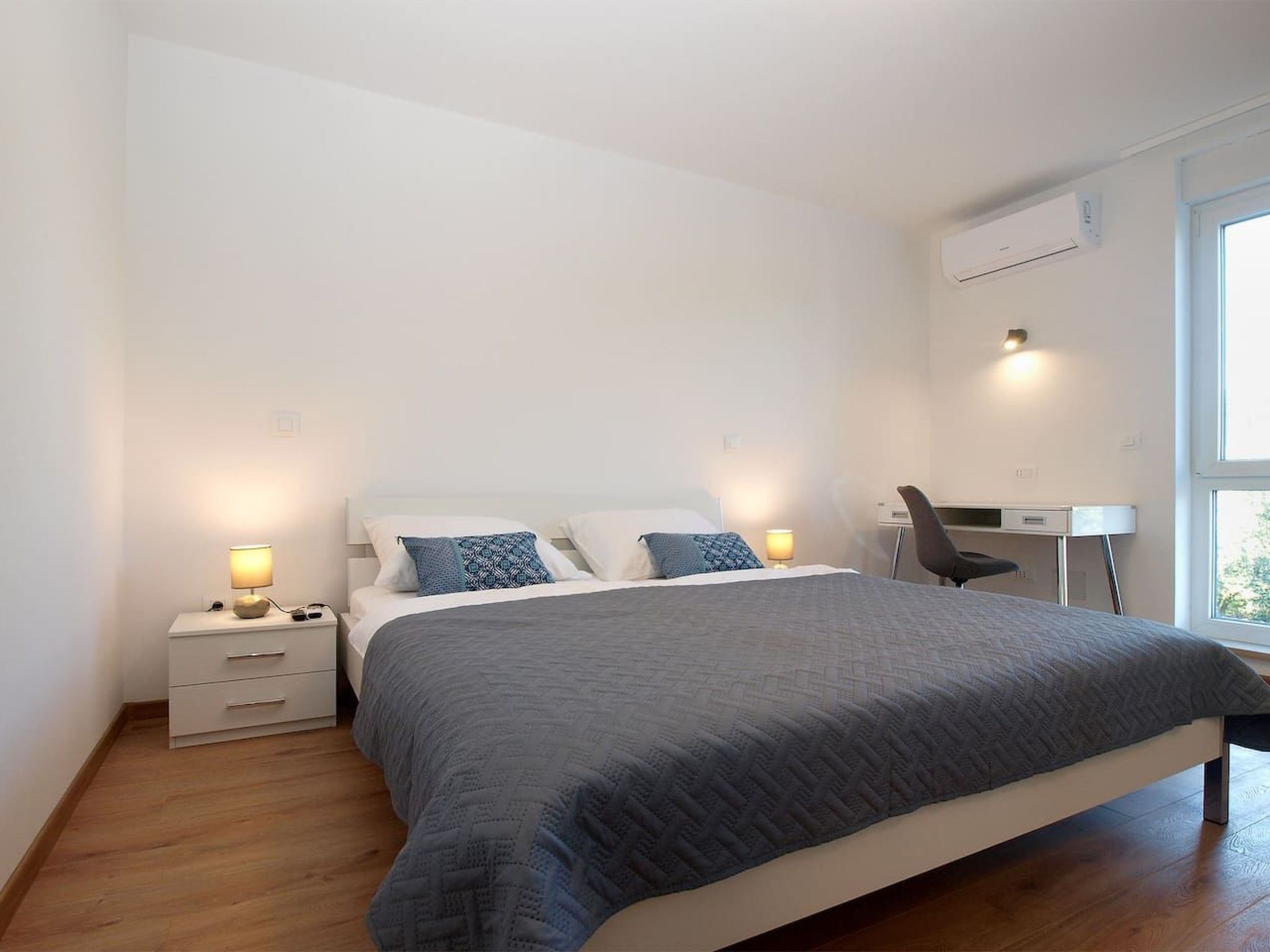 Ferienvilla mit privatem Pool-Binnen