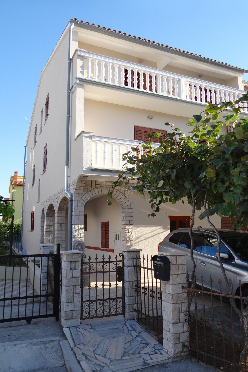 In ruhiger Lage mit Balkon-Image-tags.info