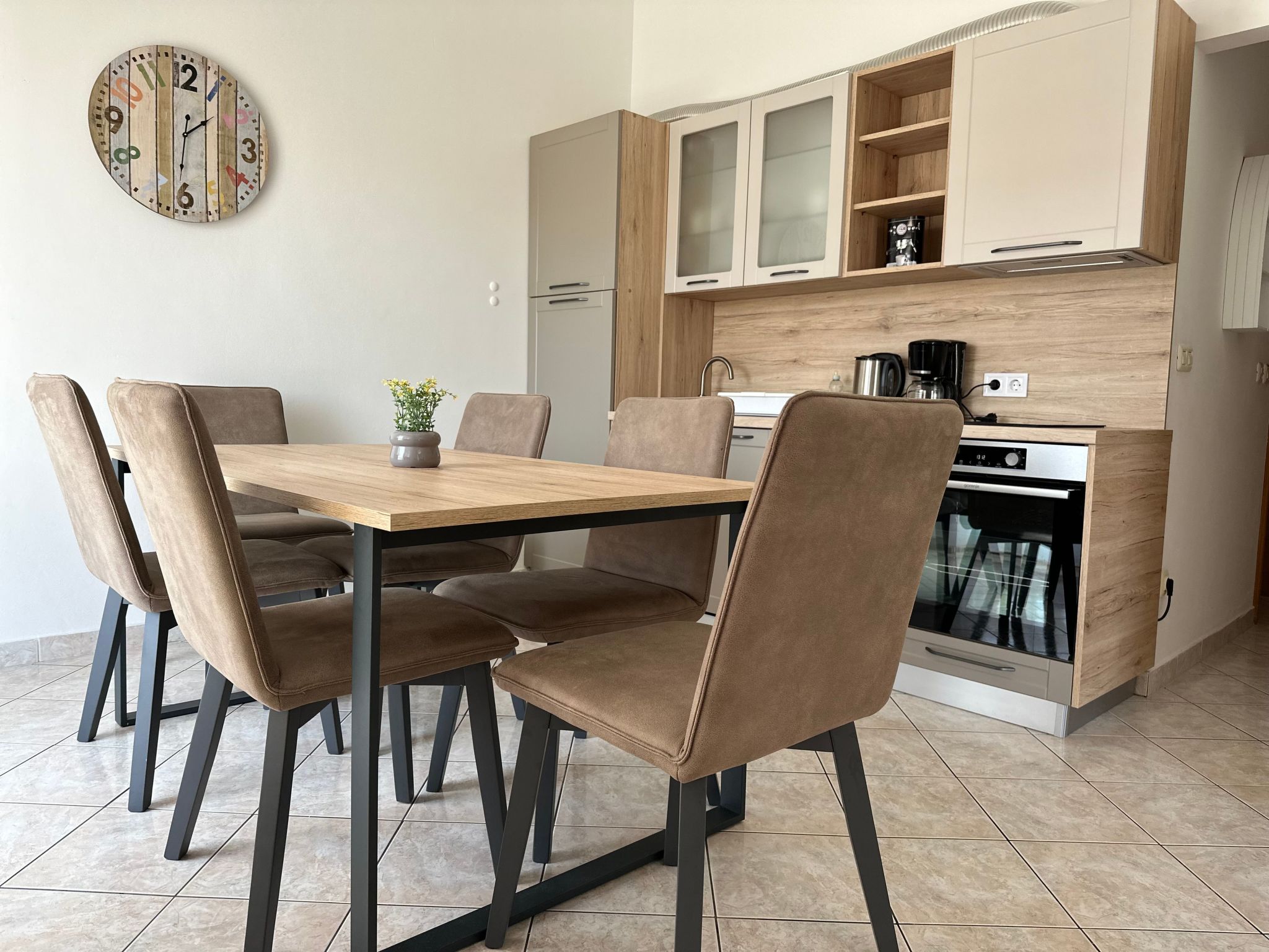 In ruhiger Lage mit Balkon-Binnen