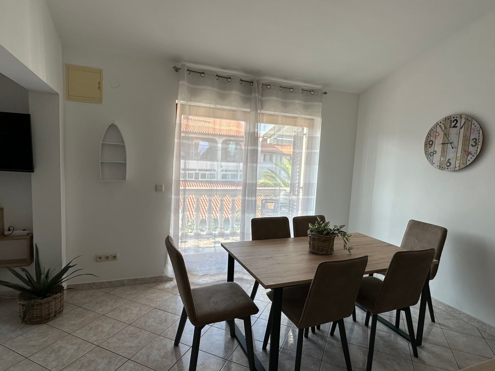 In ruhiger Lage mit Balkon-Image-tags.info