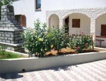 Appartement mit Balkon
