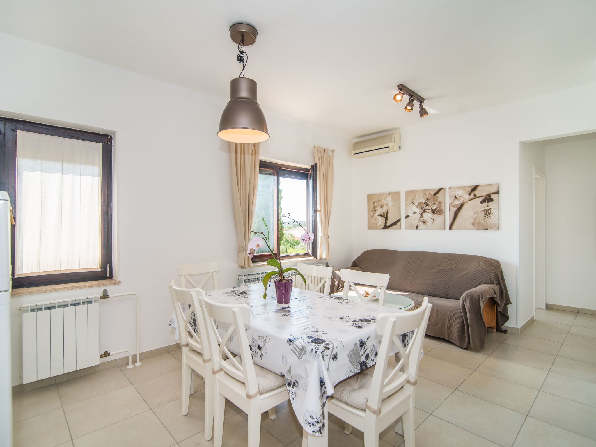 Ferienvilla mit Pool in Pula-Binnen