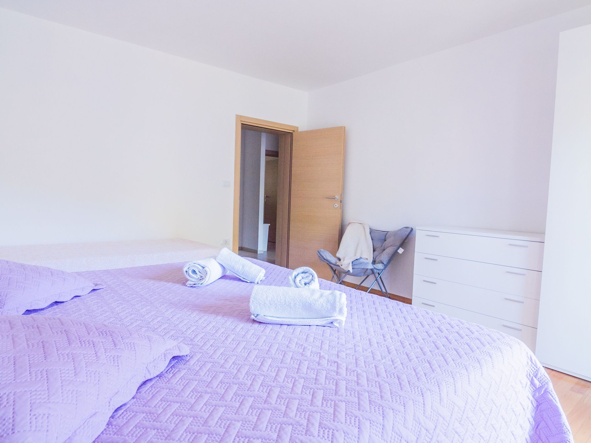 Mit Blick auf das Wasser"-Image-tags.info