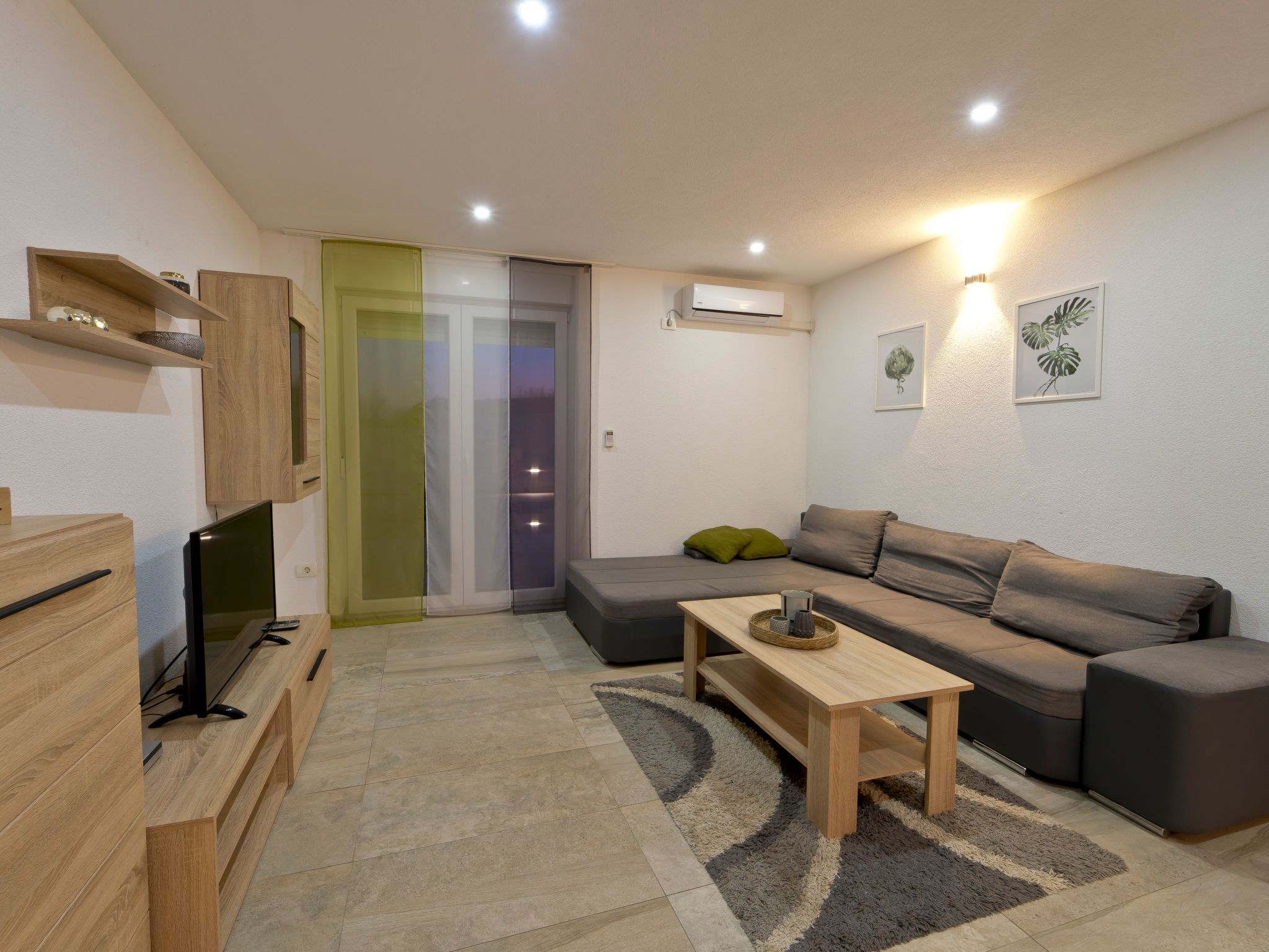 Luka mit Pool, gelegen in Pula-Image-tags.info