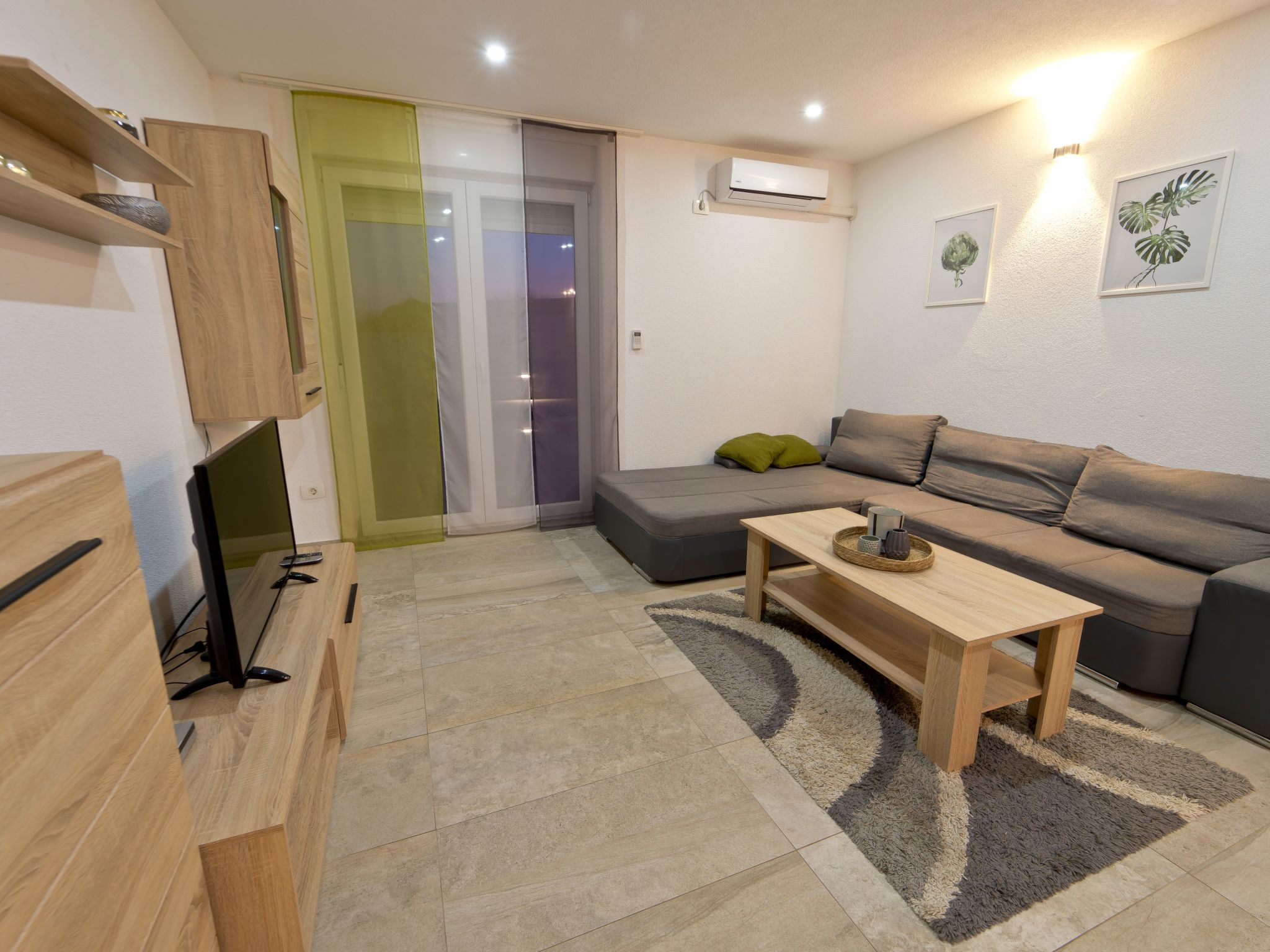 Luka mit Pool, gelegen in Pula-Image-tags.info