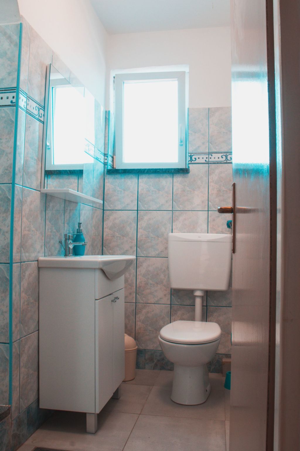 Deh 7, Dorf Štinjan-Binnen