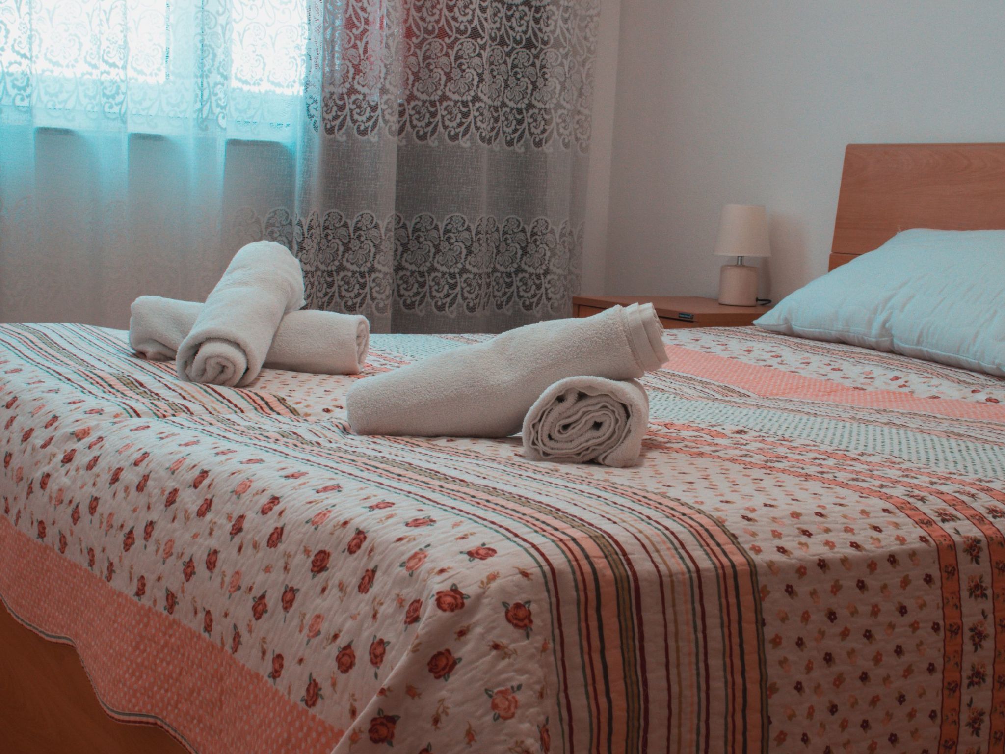 Deh 7, Dorf Štinjan-Binnen