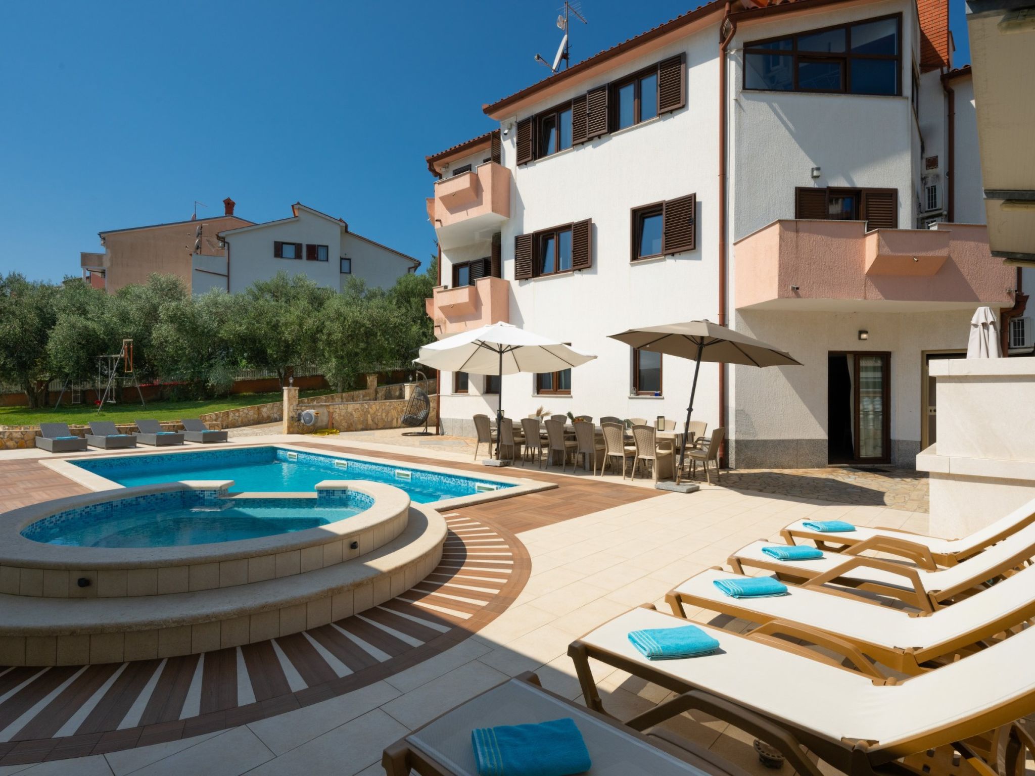 Villa LeaLeana
