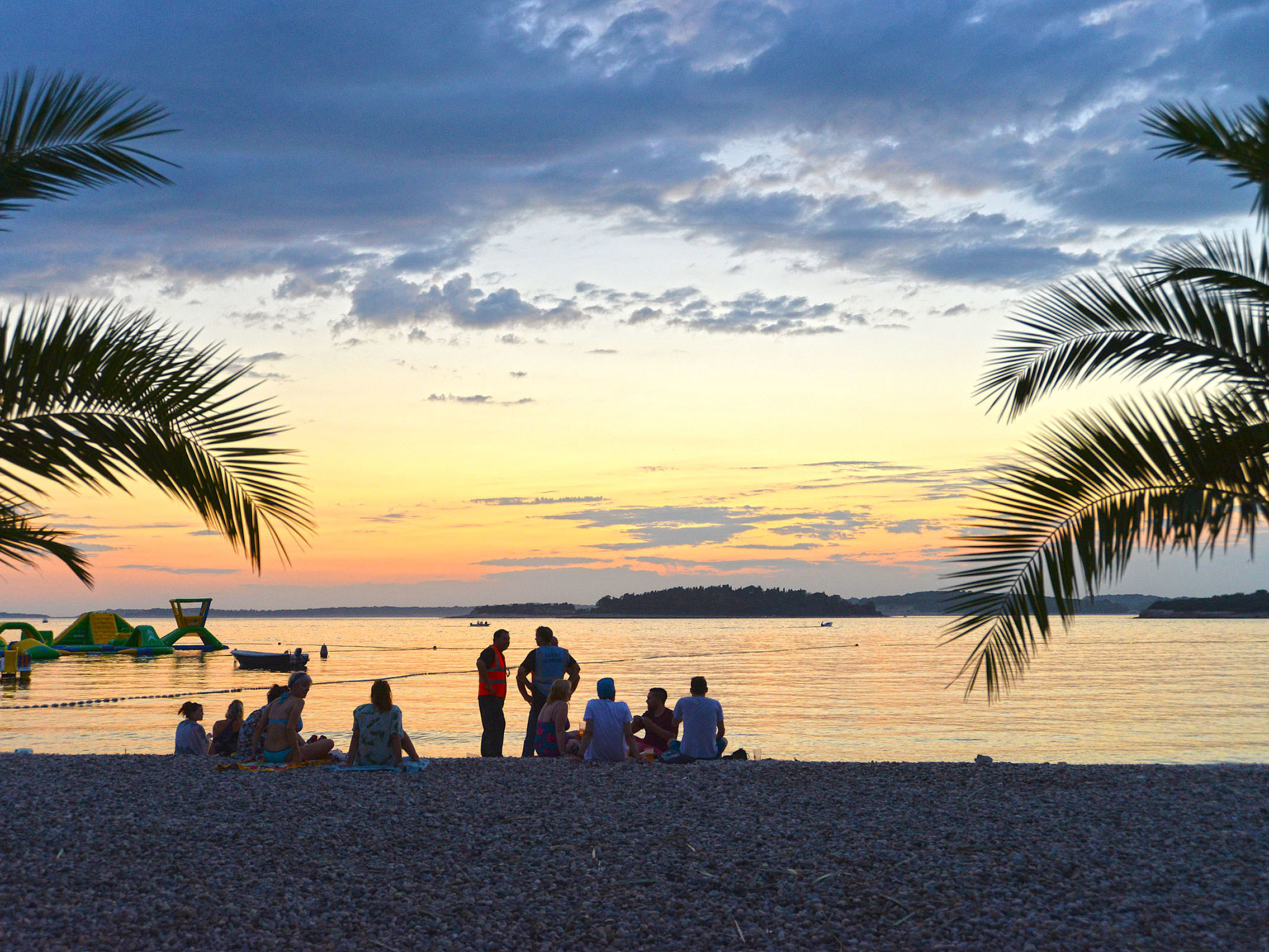 Photo of Apartment 1985