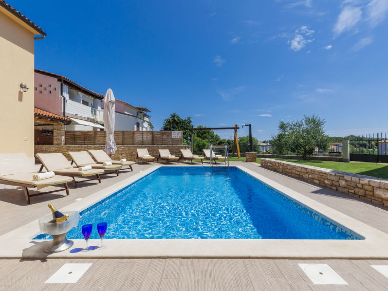 Search and Stay destination Pula, Istarska županija - Croatia from AU$ 628. Licardo