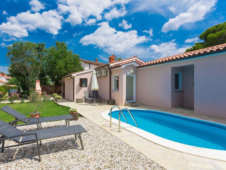 Privézwembad en rust in vakantiehuis Lino in Štinjan in Štinjan