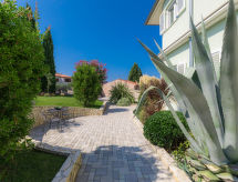 House image small