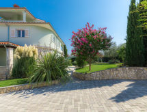 House image small