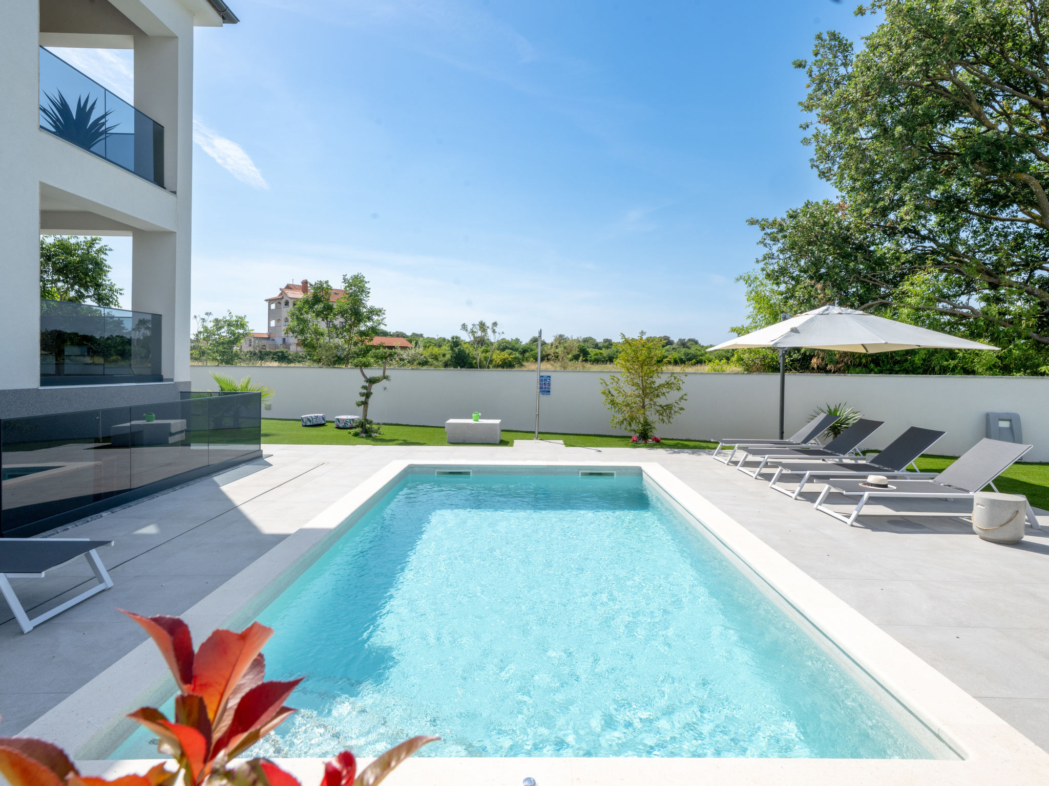Villa Antares-Buiten