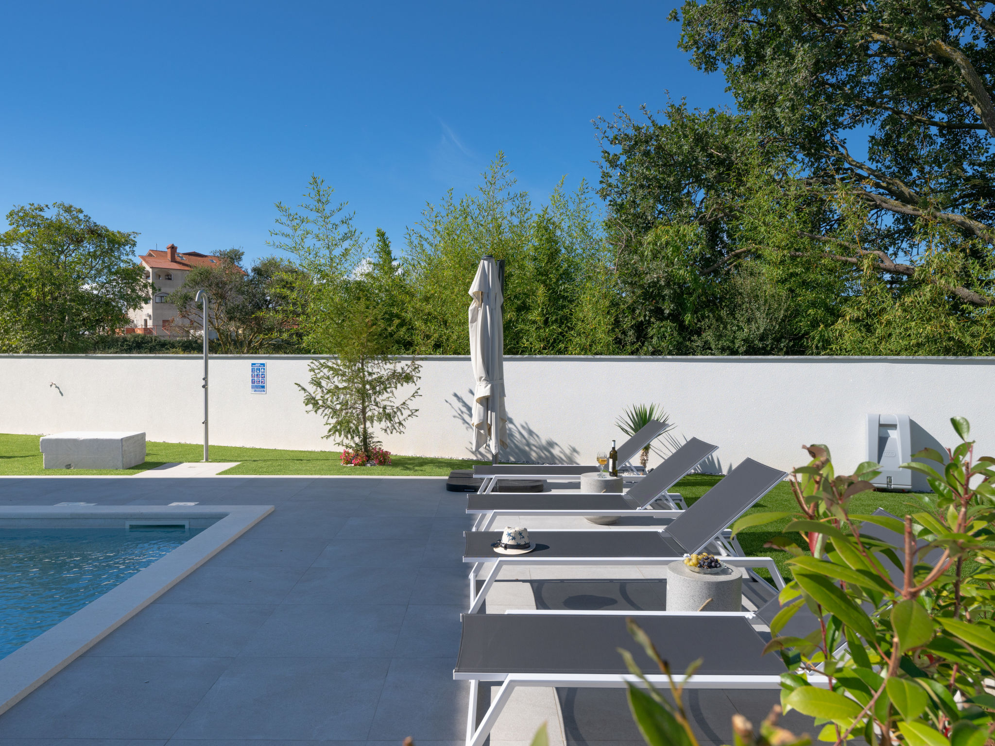 Villa Antares-Buiten