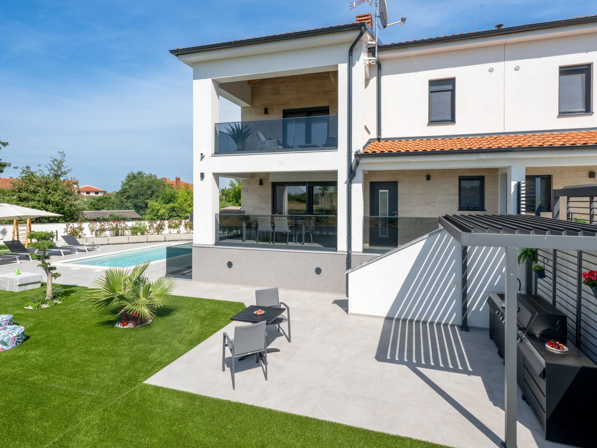 Villa Antares-Buiten