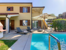 Villa Olivia: Ruim vakantiehuis met privézwembad vlakbij zee in Pula - thumbnail 5