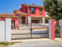 Casa Racchi: Vrijstaand vakantiehuis op 450m van zee in Pula - thumbnail 2