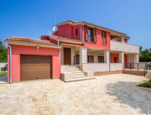 Casa Racchi: Vrijstaand vakantiehuis op 450m van zee in Pula - thumbnail 1