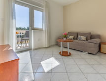 Apartment Rok 7