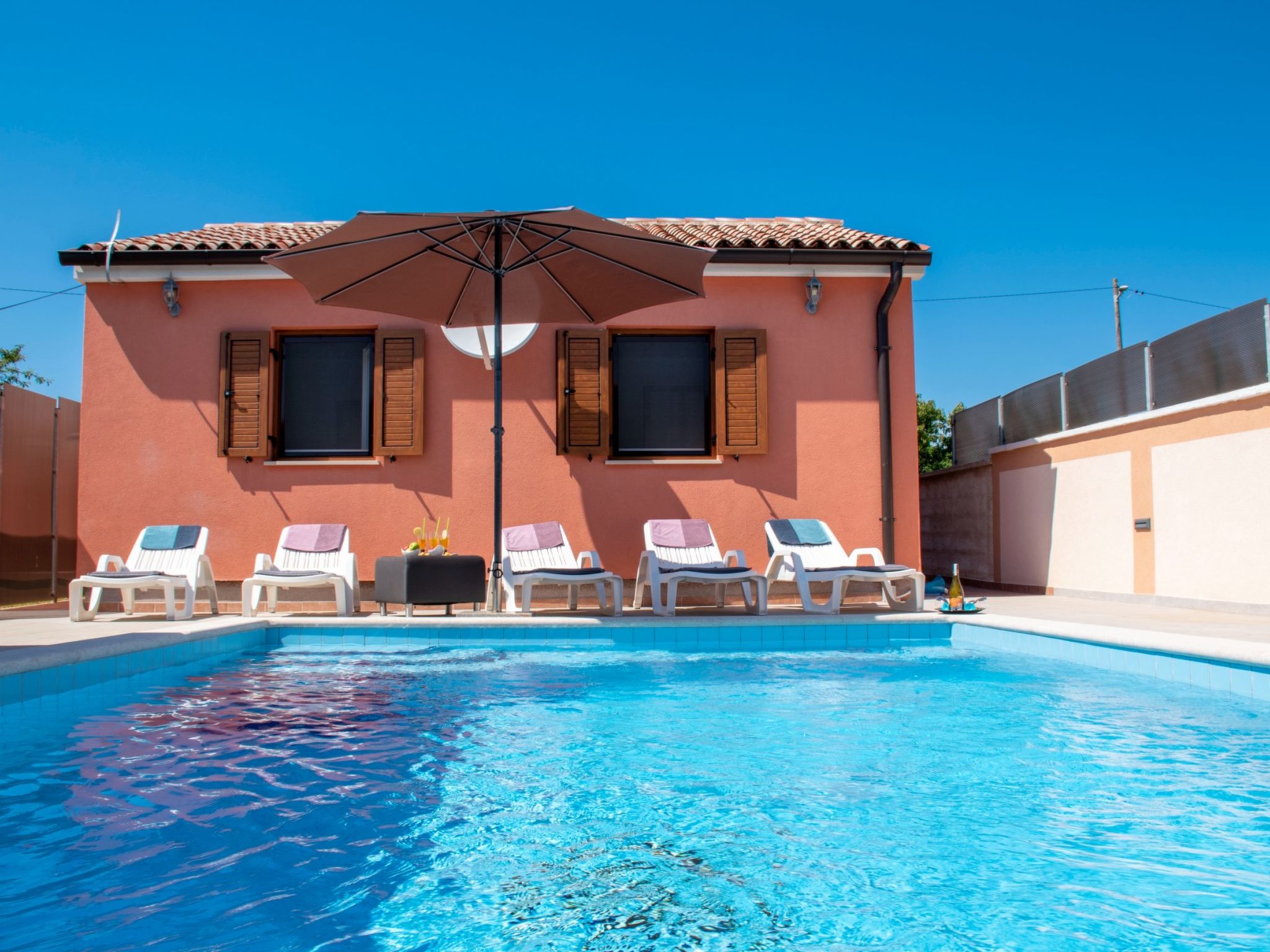 Photo of House Loborika