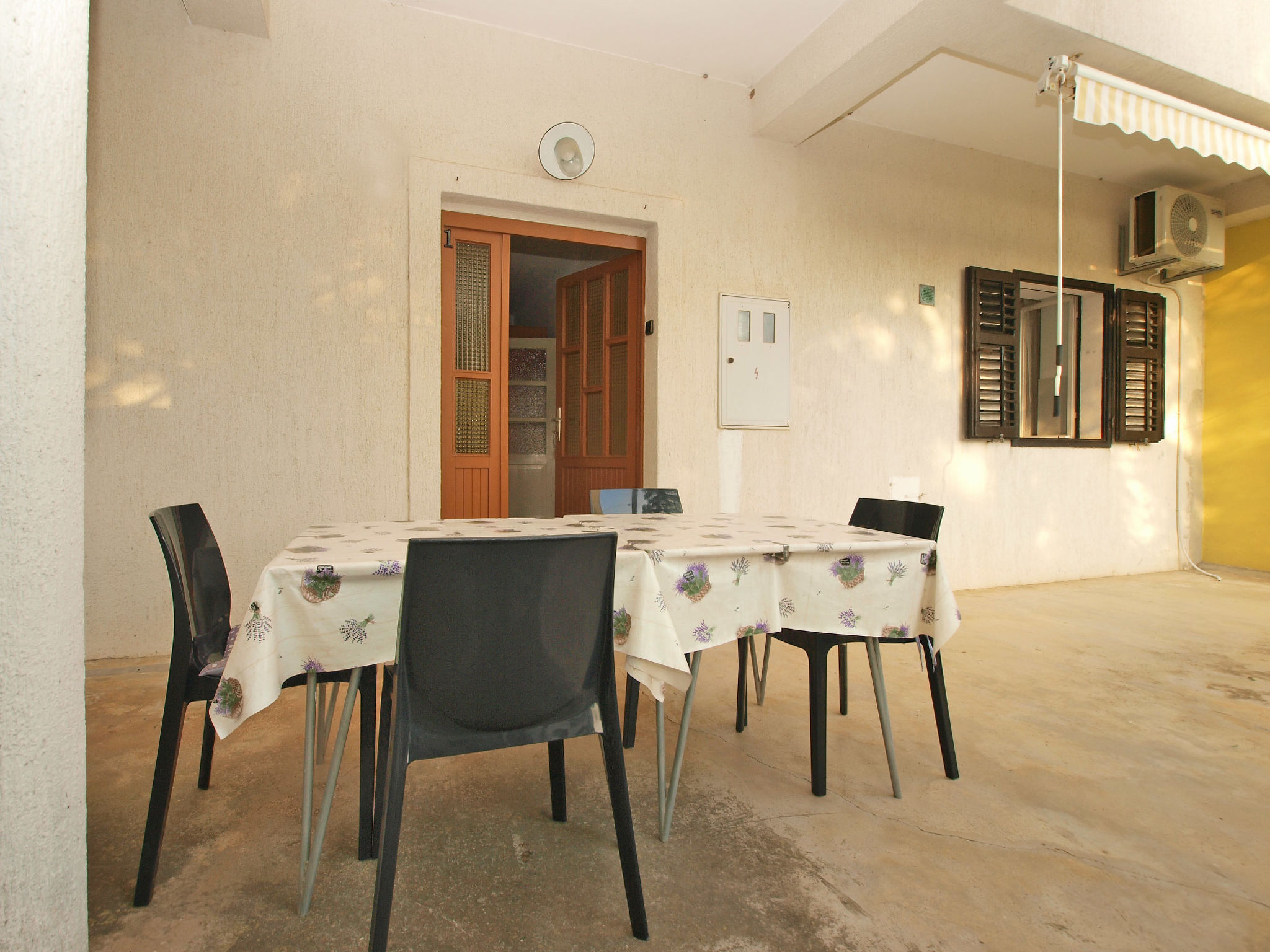 Apartment 1707 - Outside