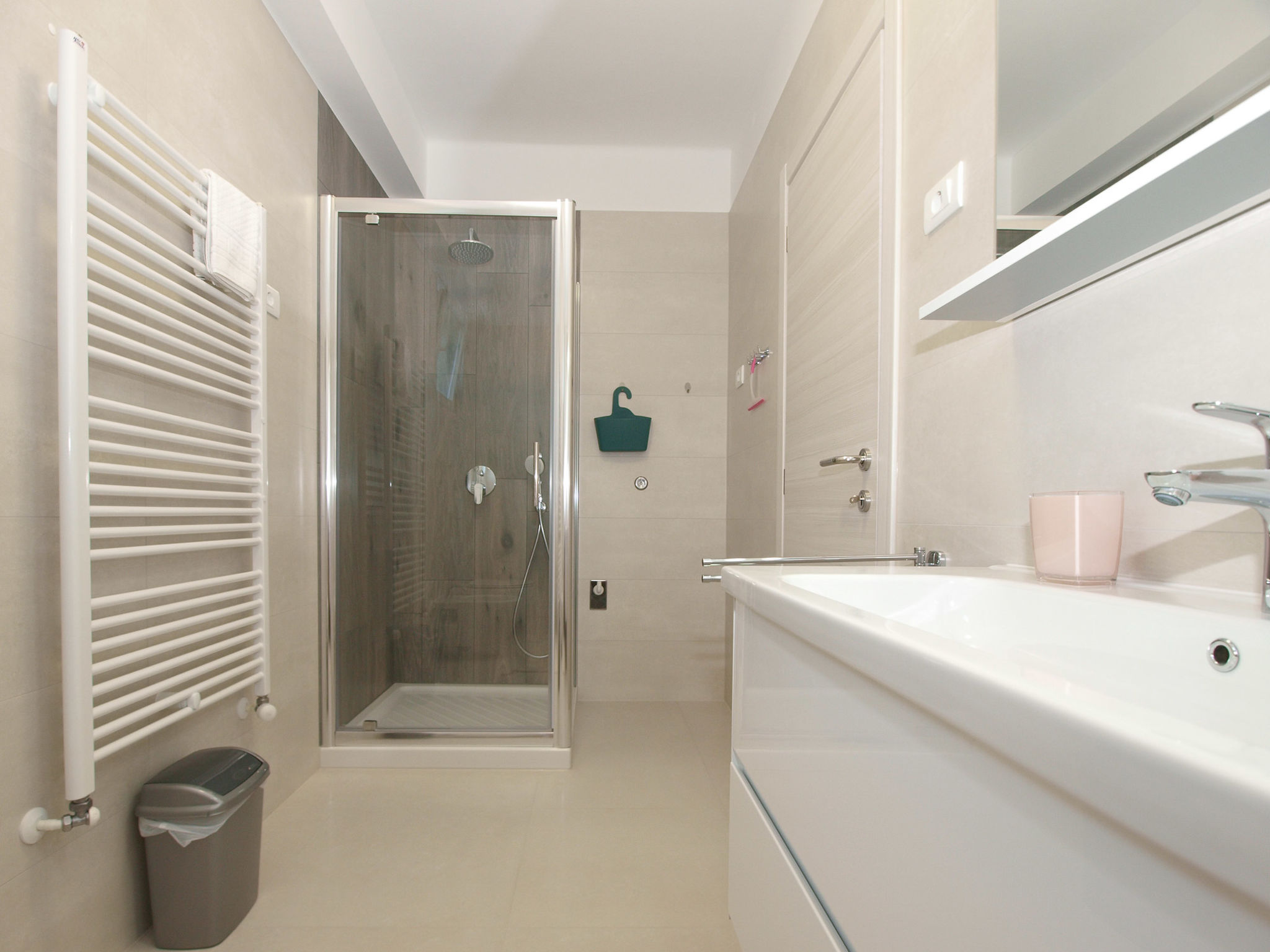 Apartment 1707 - Inside