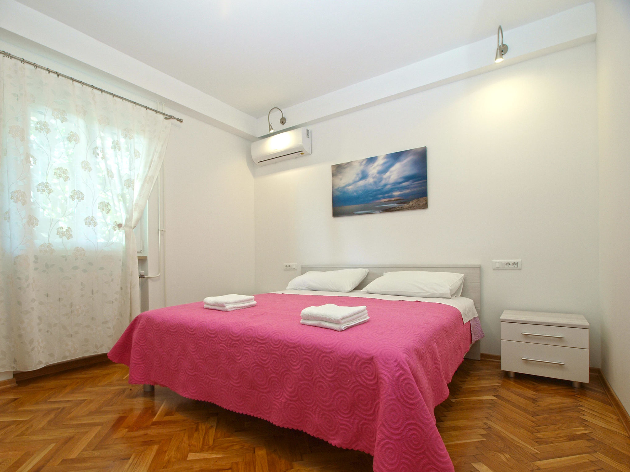 Apartment 1707 - Inside
