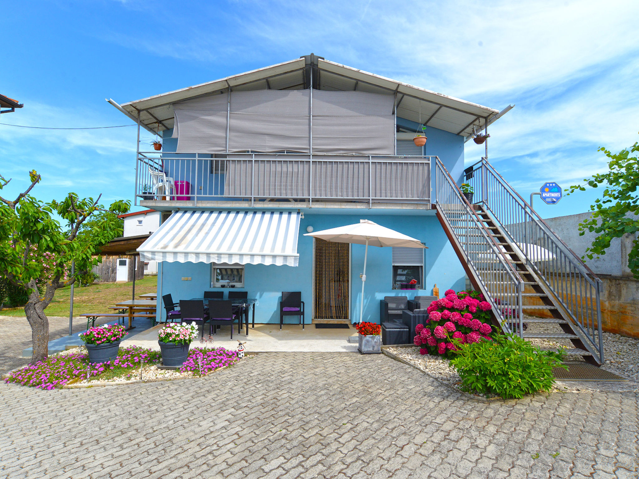 Apartment 2071 - Outside