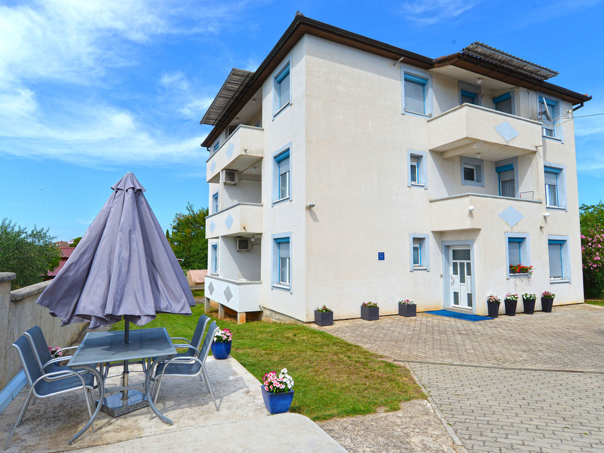 Apartment 2071 - Outside