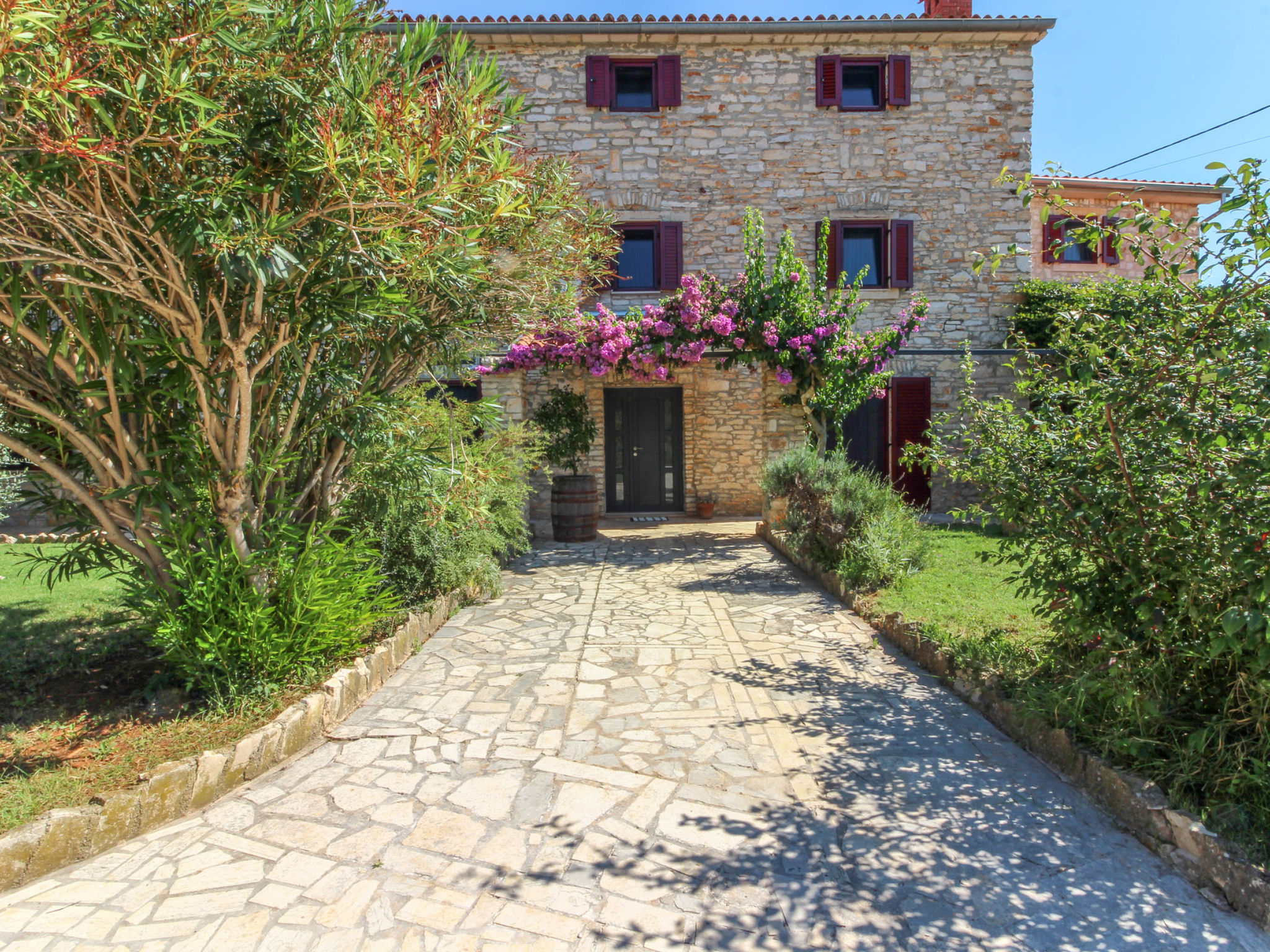 Villa Lucia - Outside