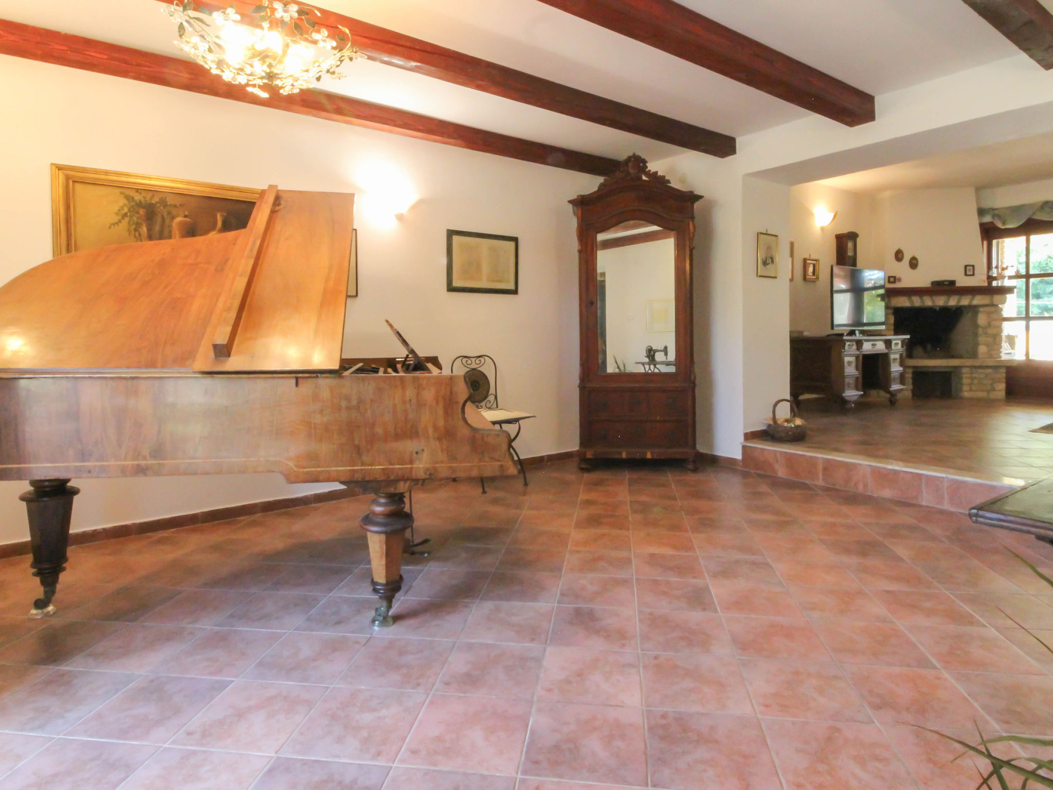 Villa Lucia - Inside