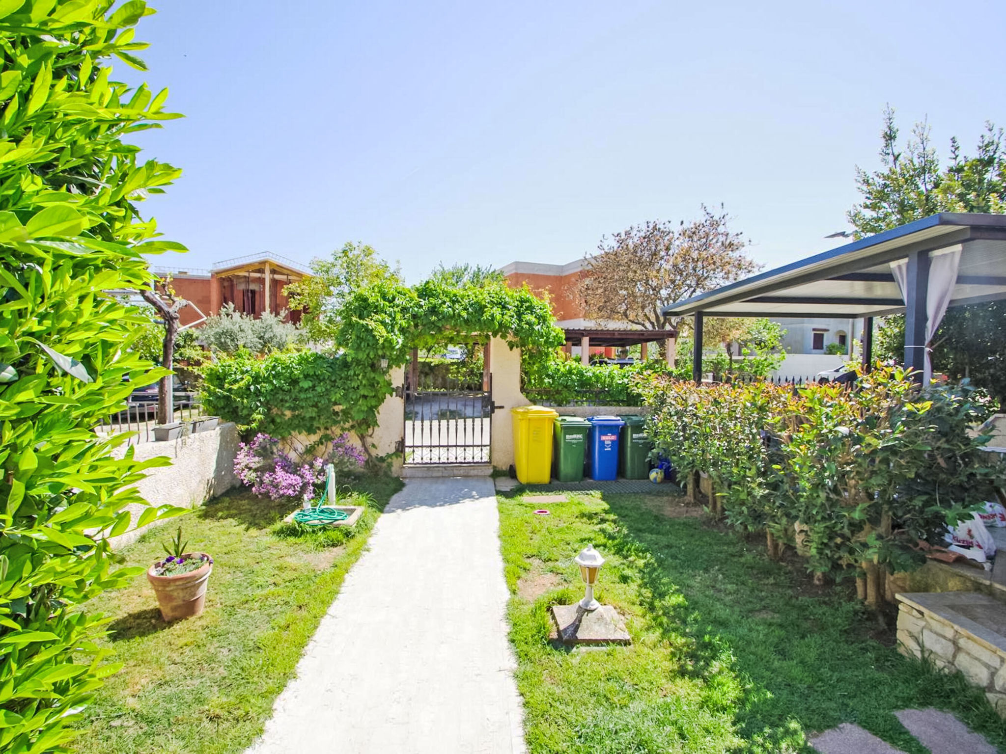 Holiday apartment Lana, Banjole - Dehors