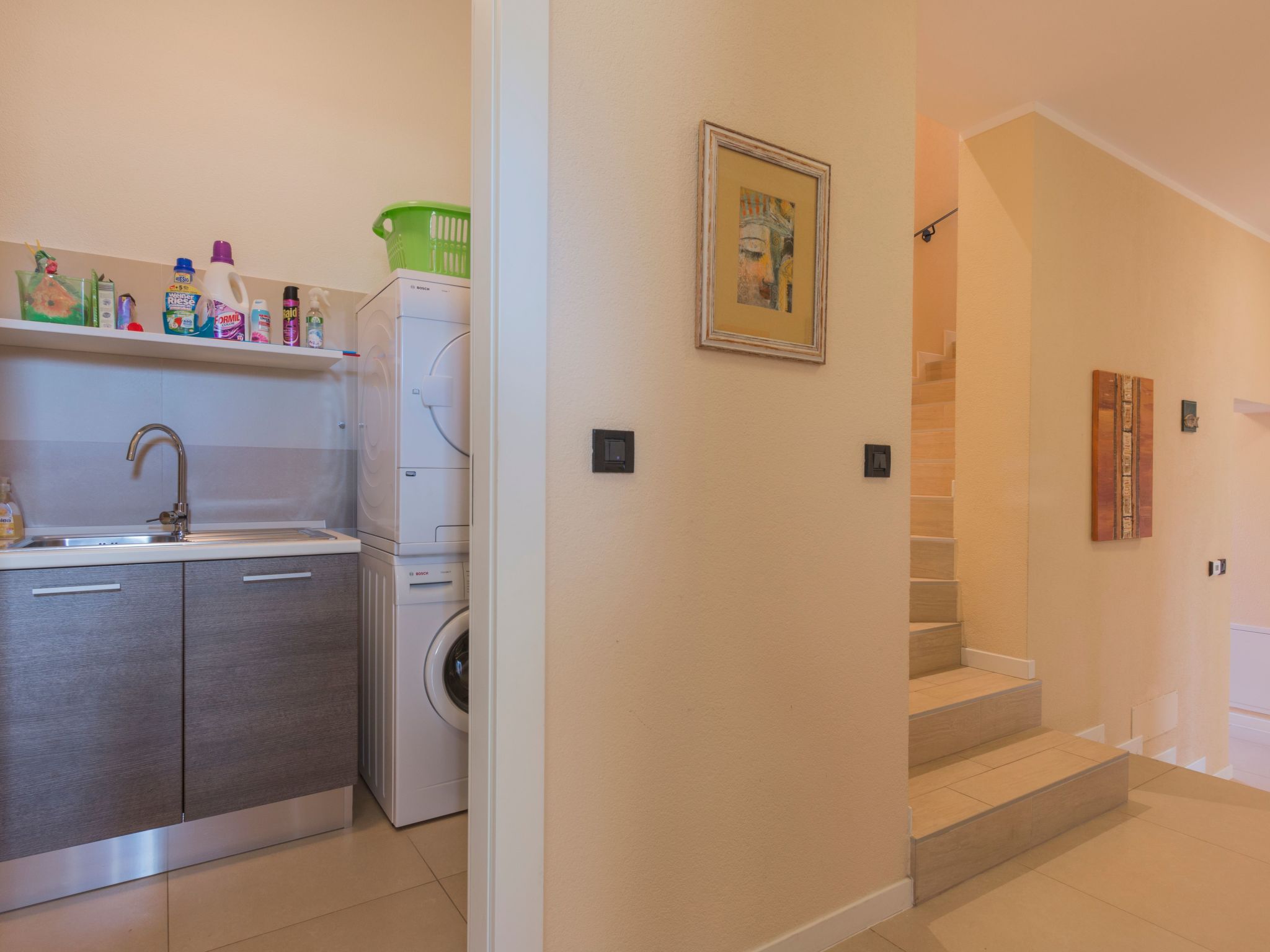 In Pomer mit privatem beheizten Pool und Meerblick-Image-tags.info