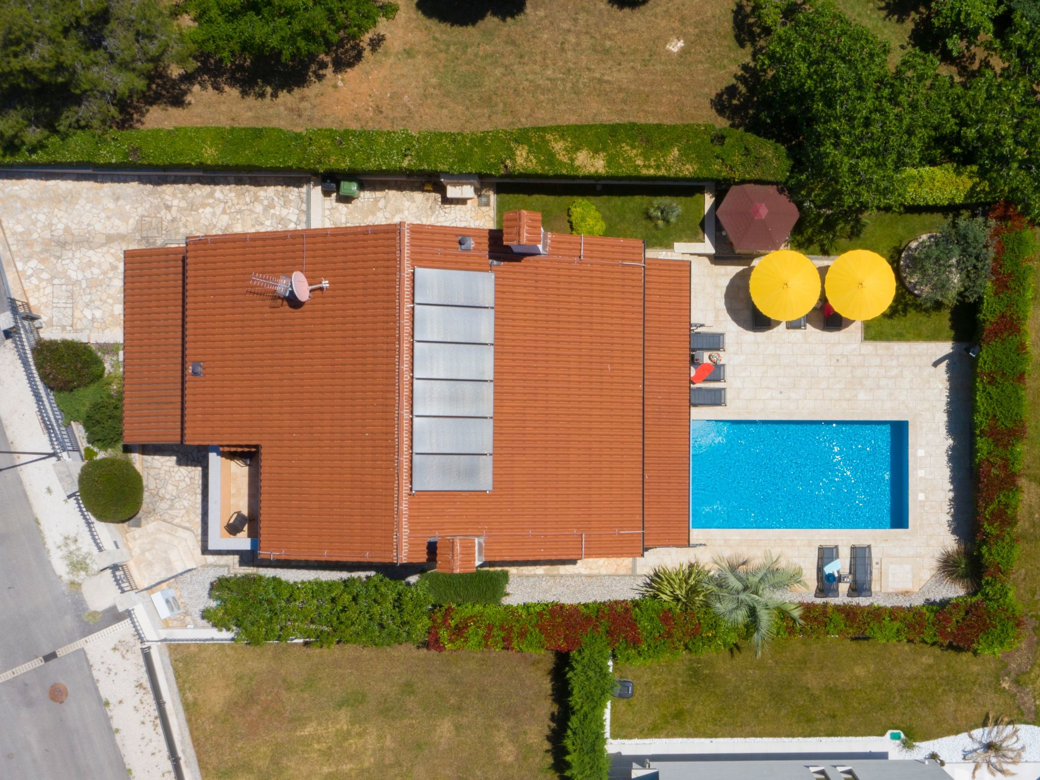 In Pomer mit privatem beheizten Pool und Meerblick-Image-tags.info