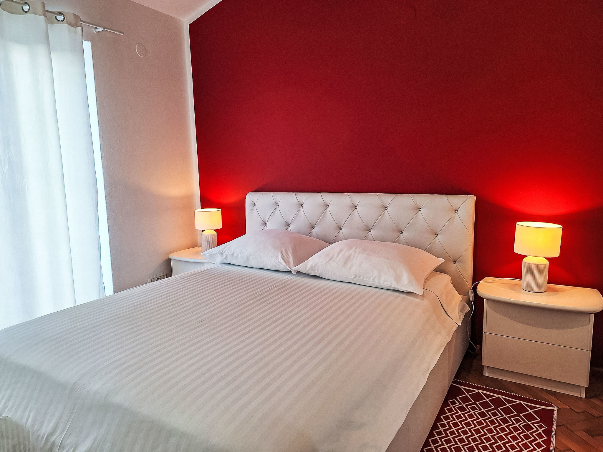 Große Wohnung in Pješčana Uvala mit Eigenem Balk
