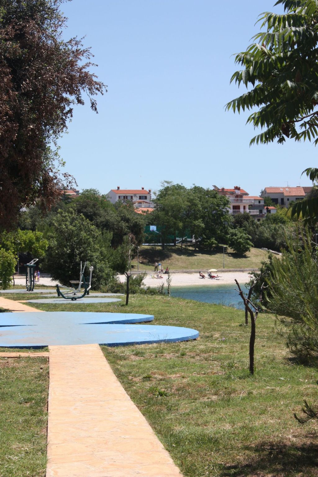 Photo of Große Wohnung in Pješčana Uvala mit Eigenem Balk
