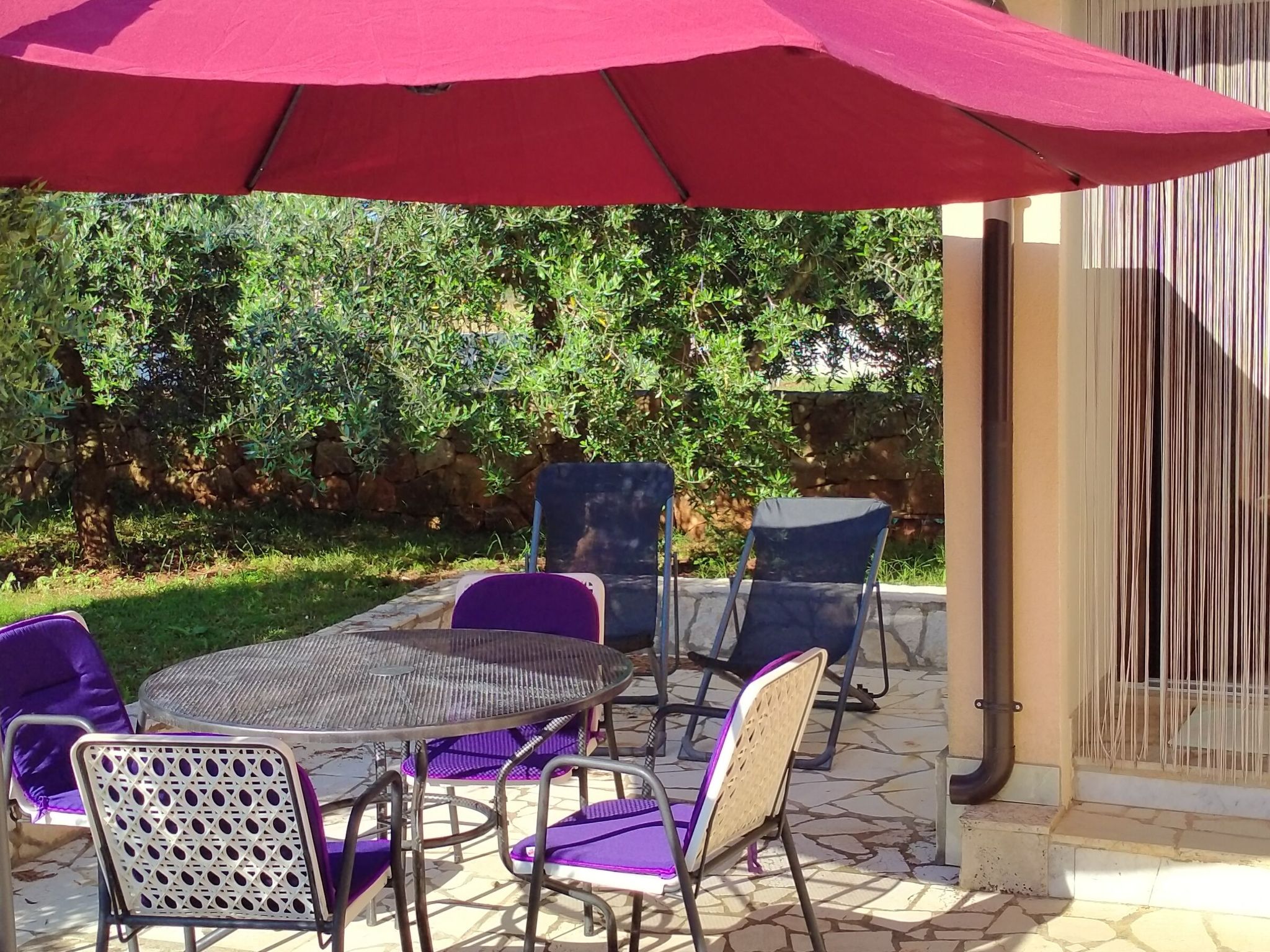 Charmantes Apartment in Šišan mit privatem Parkplatz-Dehors